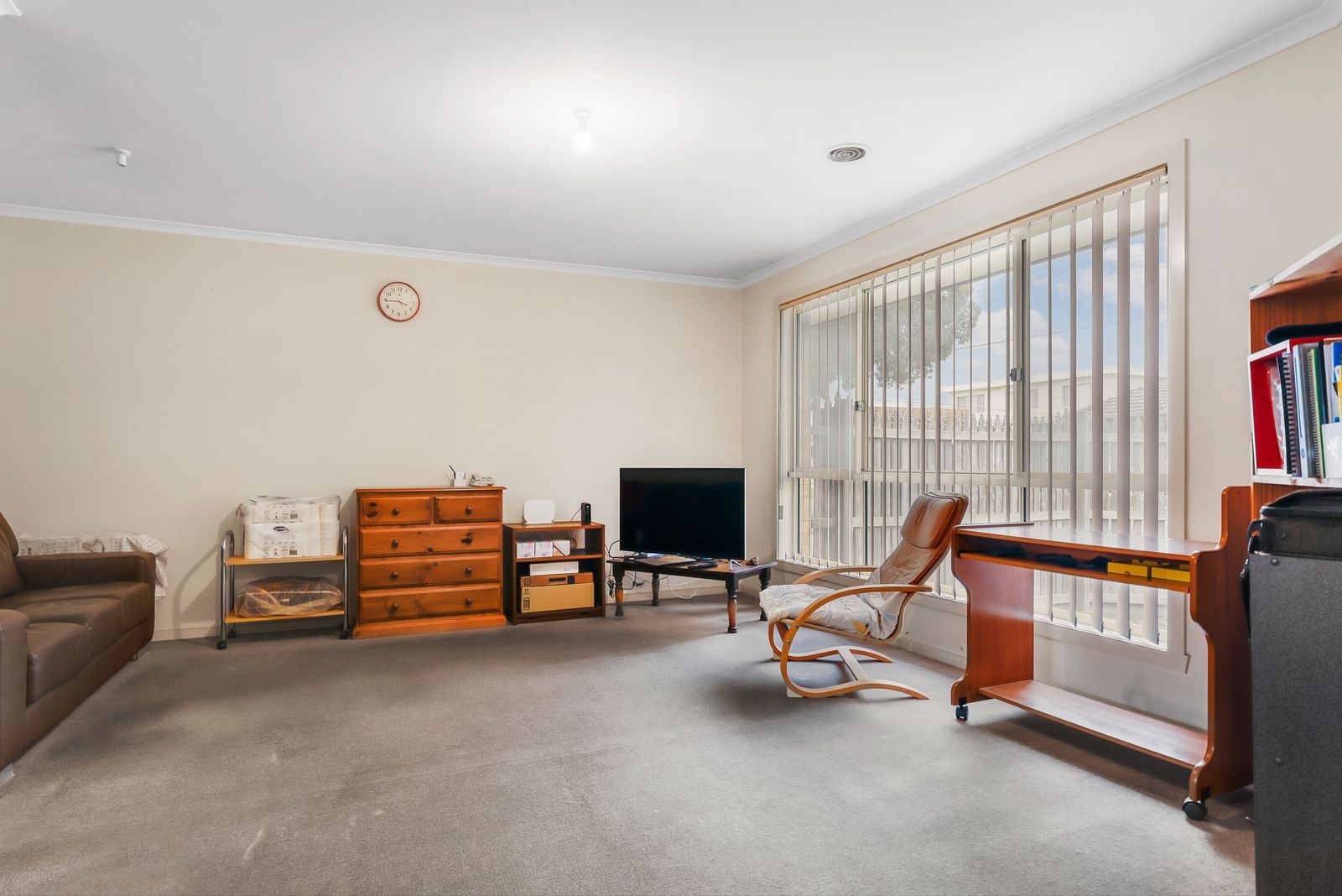 2/23-25 Hillcrest Grove, Springvale VIC 3171, Image 2