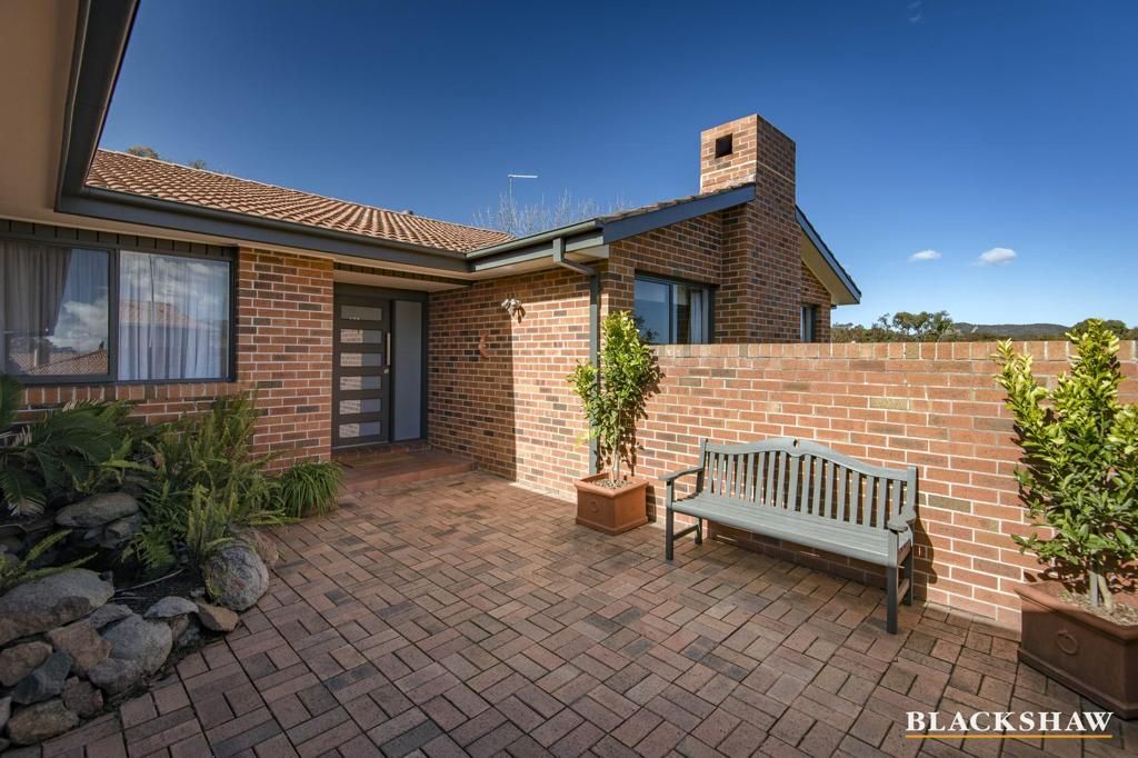 6 Goldsbrough Close, Macarthur ACT 2904, Image 2