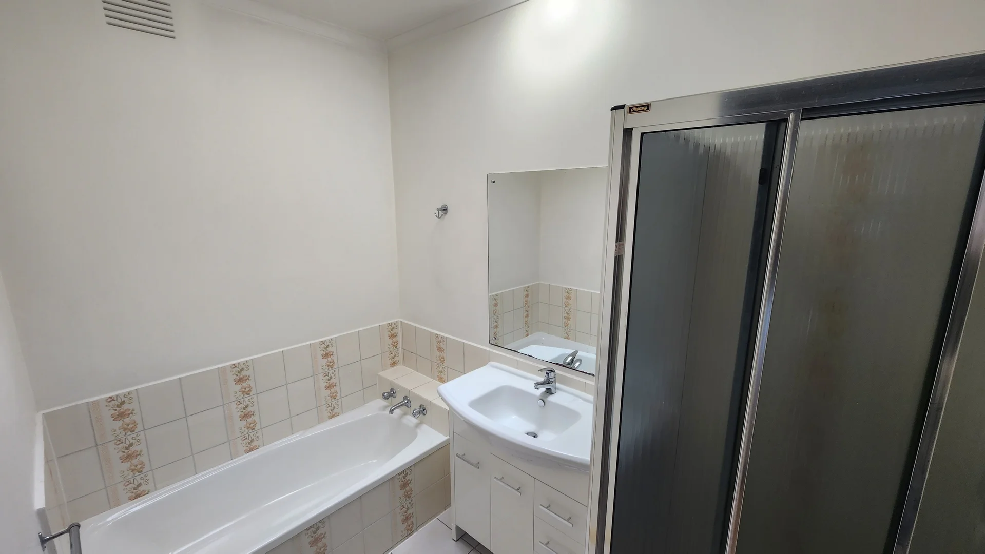 Additional image 9 of 2/7 Hartington Street, Elsternwick VIC 3185