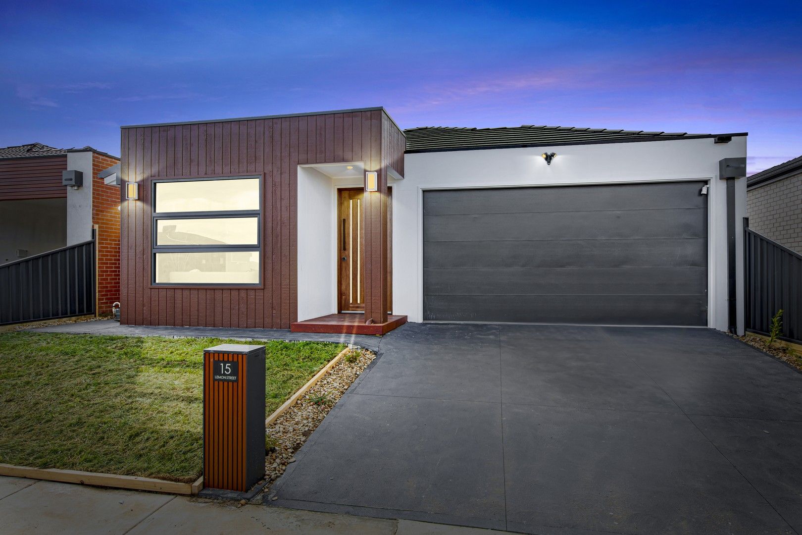 4 bedrooms House in 15 Lemon Street ALFREDTON VIC, 3350