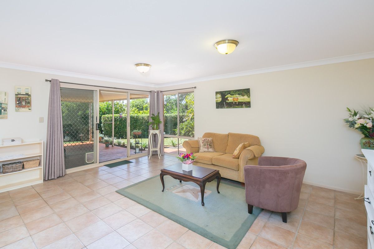 9 Tranquillity Court, Victoria Point QLD 4165, Image 2