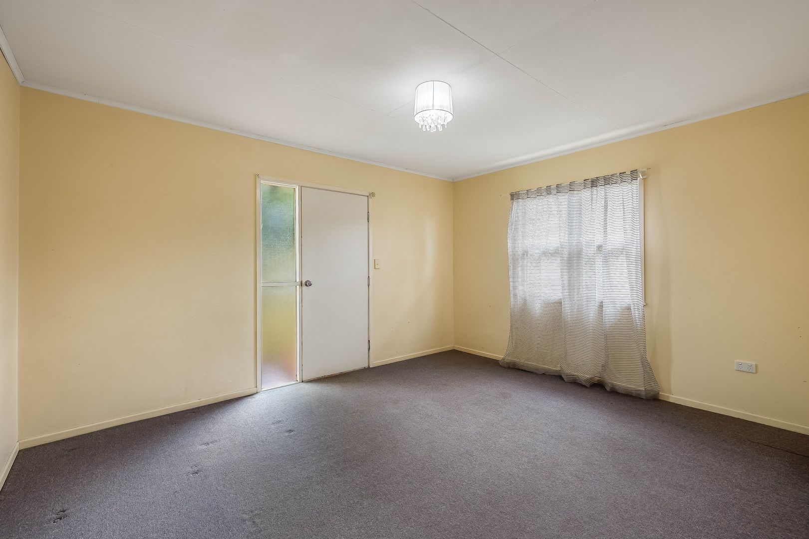 266 Tor Street, Rockville QLD 4350, Image 2