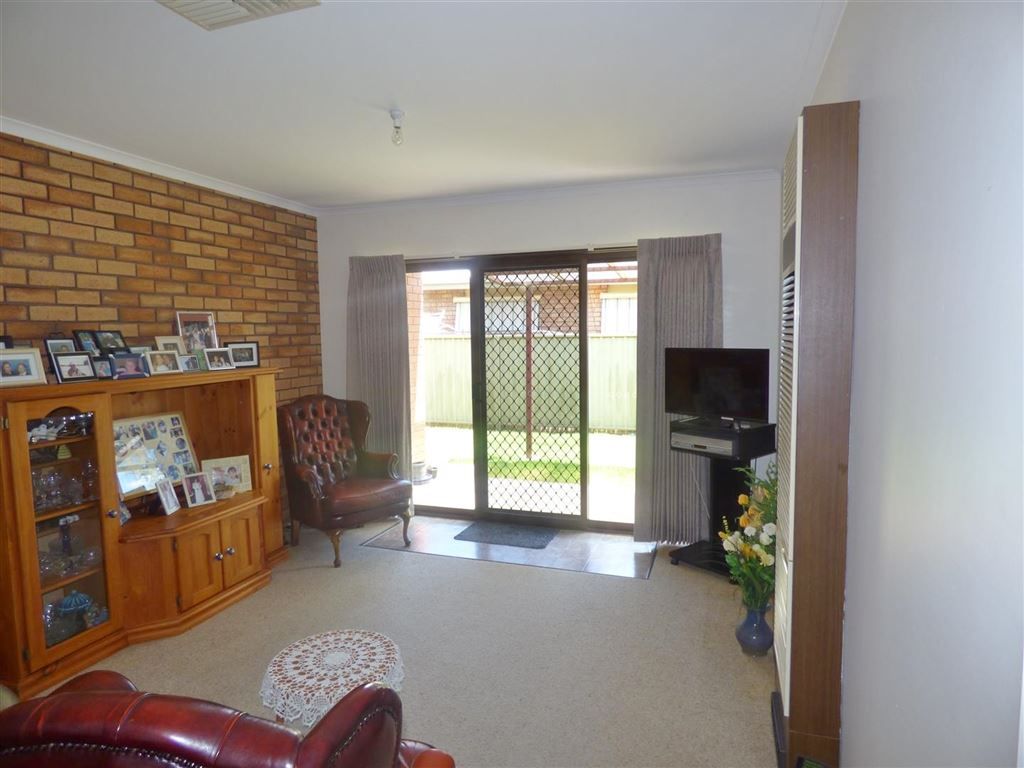 2/18 Colla Court, Horsham VIC 3400, Image 2