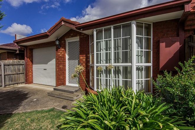 Picture of 1/39 Paringa Drive, ST ALBANS VIC 3021