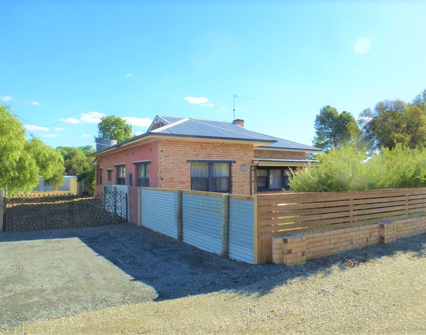 20 Beare Street, Yacka SA 5470