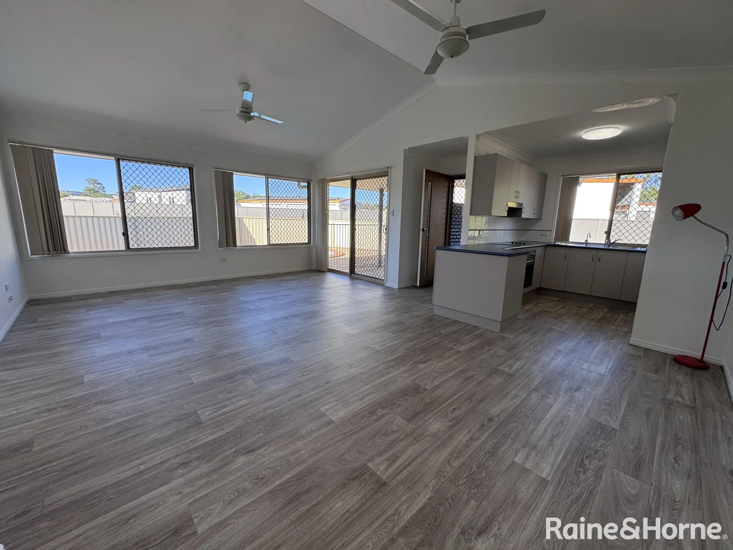 Additional image 3 of 14/16 Queen street, Kingaroy QLD 4610