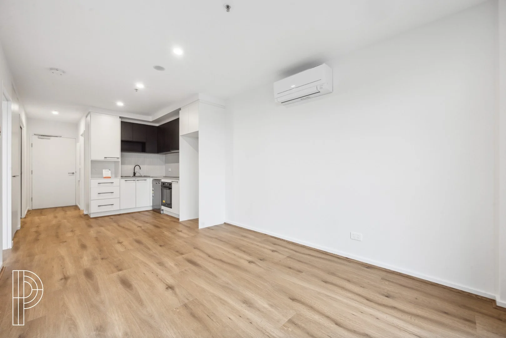 20/70 Efkarpidis Street, Gungahlin ACT 2912