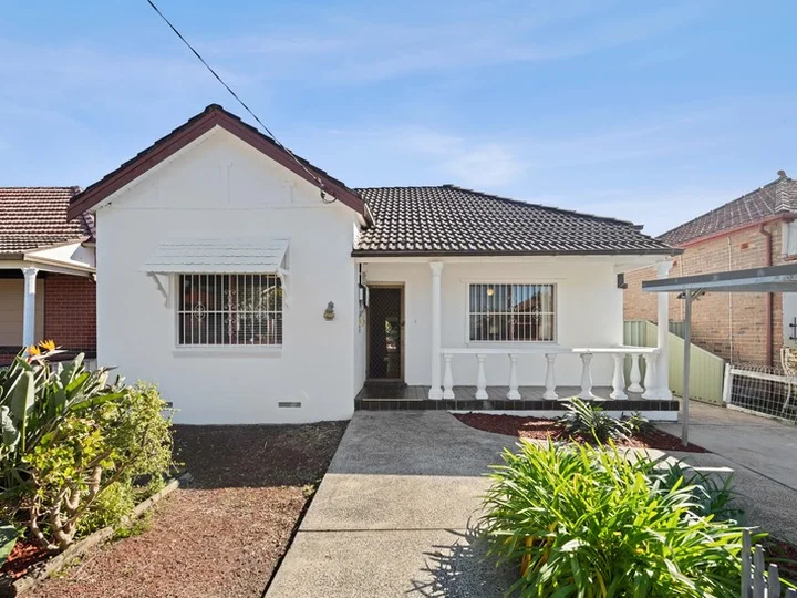 17 Tahlee Street, Burwood NSW 2134