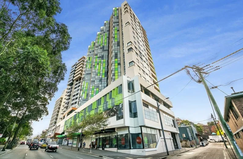 =====DEPOSIT TAKEN=====, Redfern