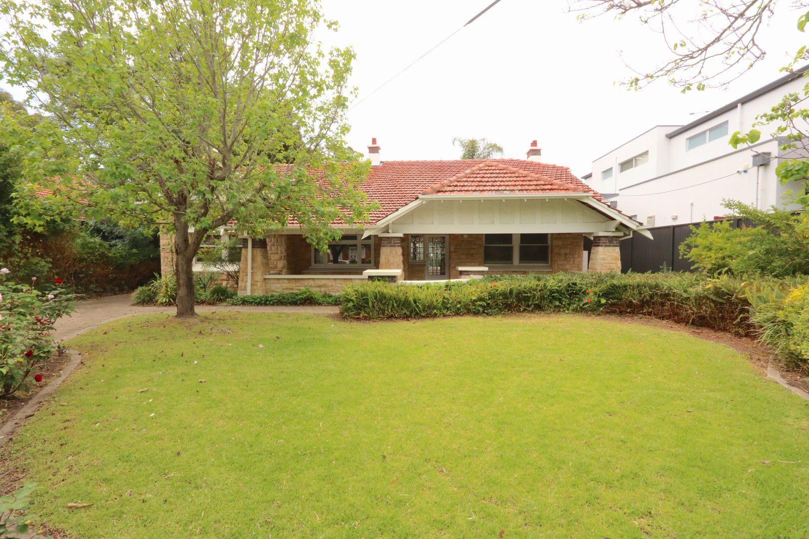 3 Godfrey Terrace, Leabroo Property History & Address Research Domain