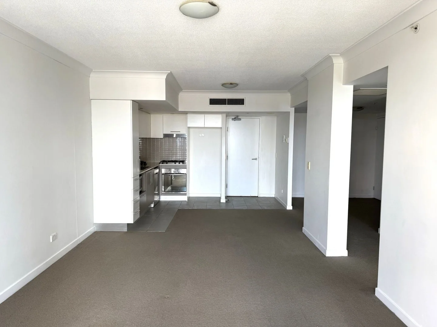 1119/56 Scarborough St, Southport QLD 4215