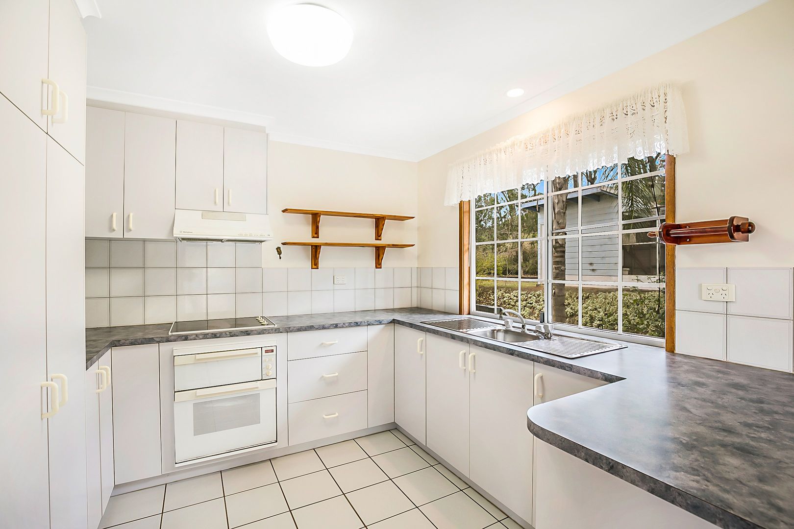 3 Schloss Court, Gowrie Junction QLD 4352, Image 2