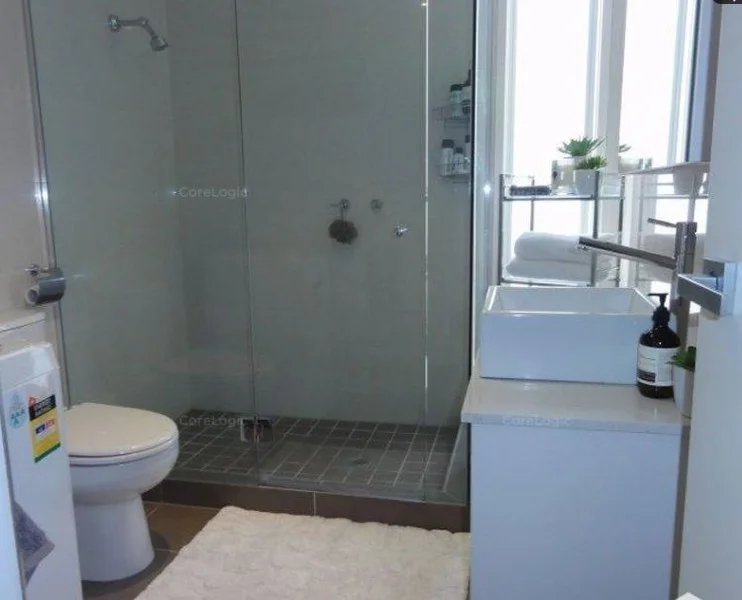 Additional image 3 of 9/24 Pine Ave, Elwood VIC 3184