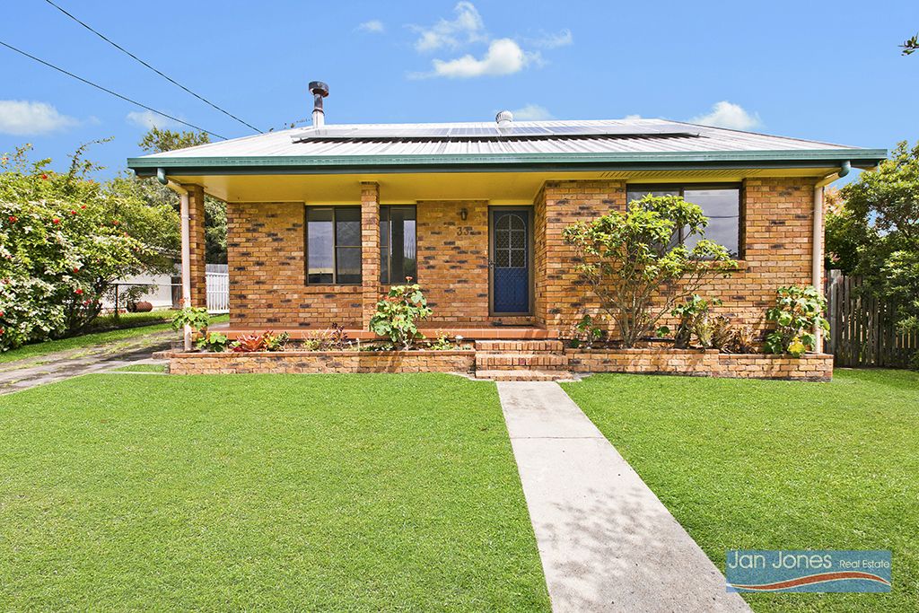 3 bedrooms House in 33 Abelia Crescent KIPPA-RING QLD, 4021
