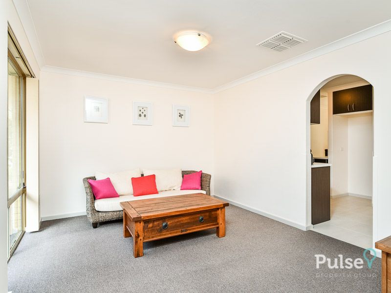 3/20 Dee Road, Applecross WA 6153, Image 1