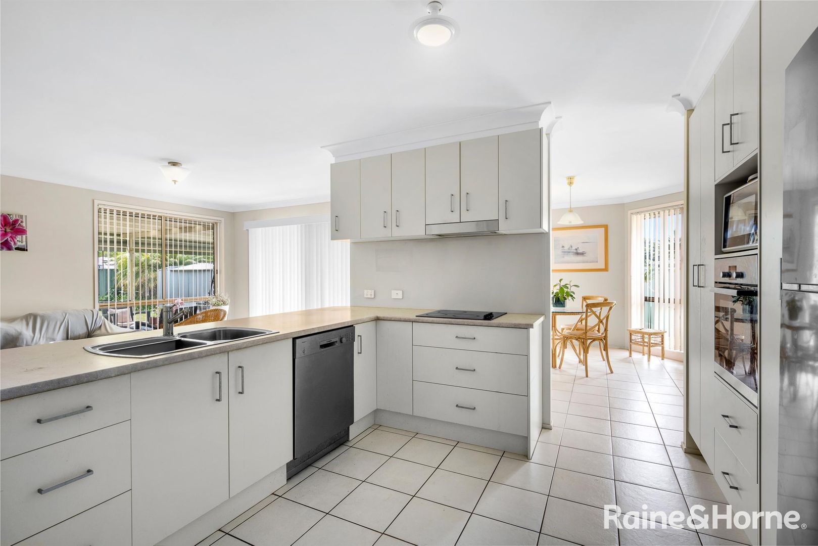 23 Woolstencraft Street, Shoalhaven Heads NSW 2535, Image 2