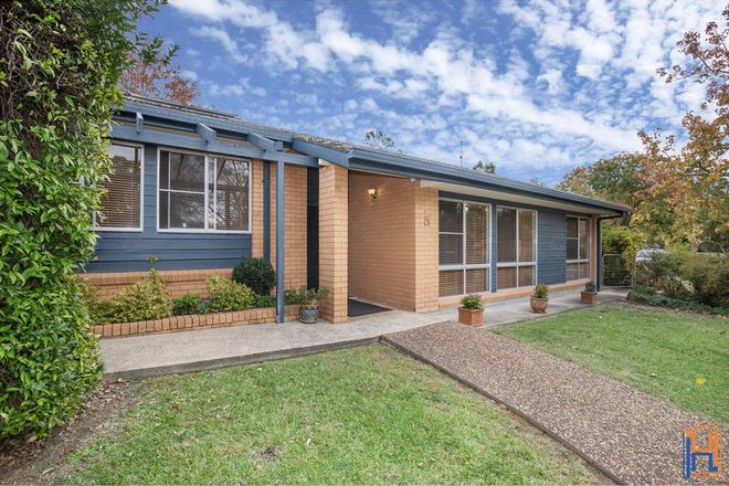 Picture of 5 Kathleen Crescent, ARMIDALE NSW 2350