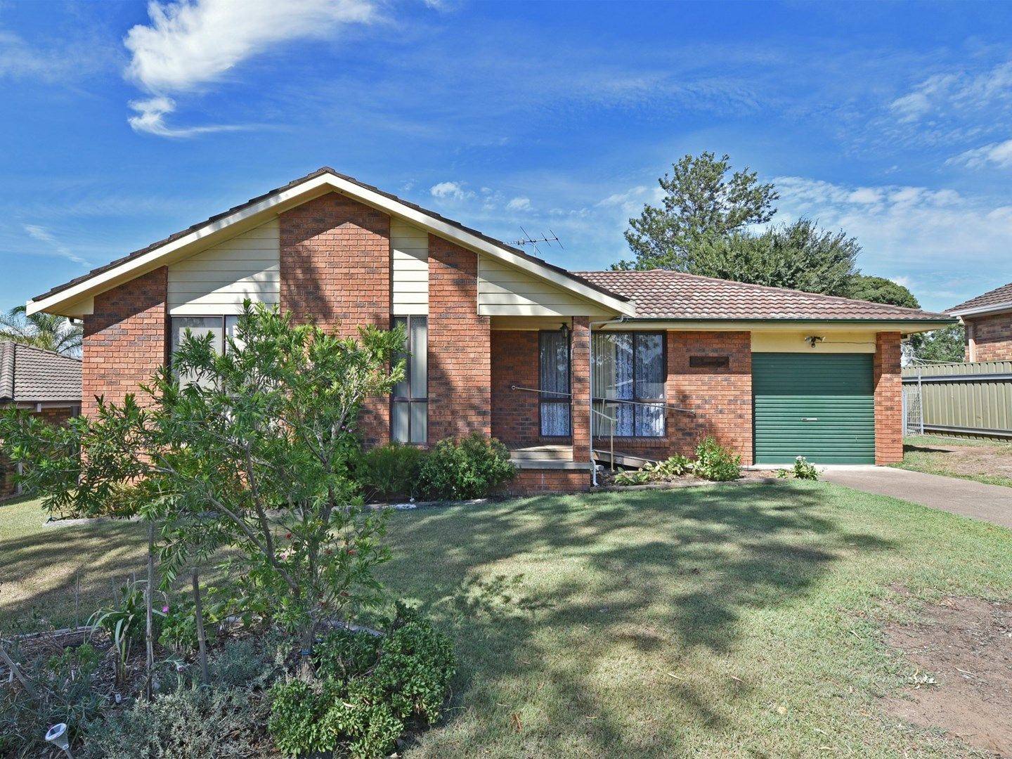 43 Wilmot Place, Singleton Heights NSW 2330, Image 0