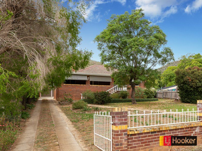 8 Golf street, East Tamworth NSW 2340, Image 0