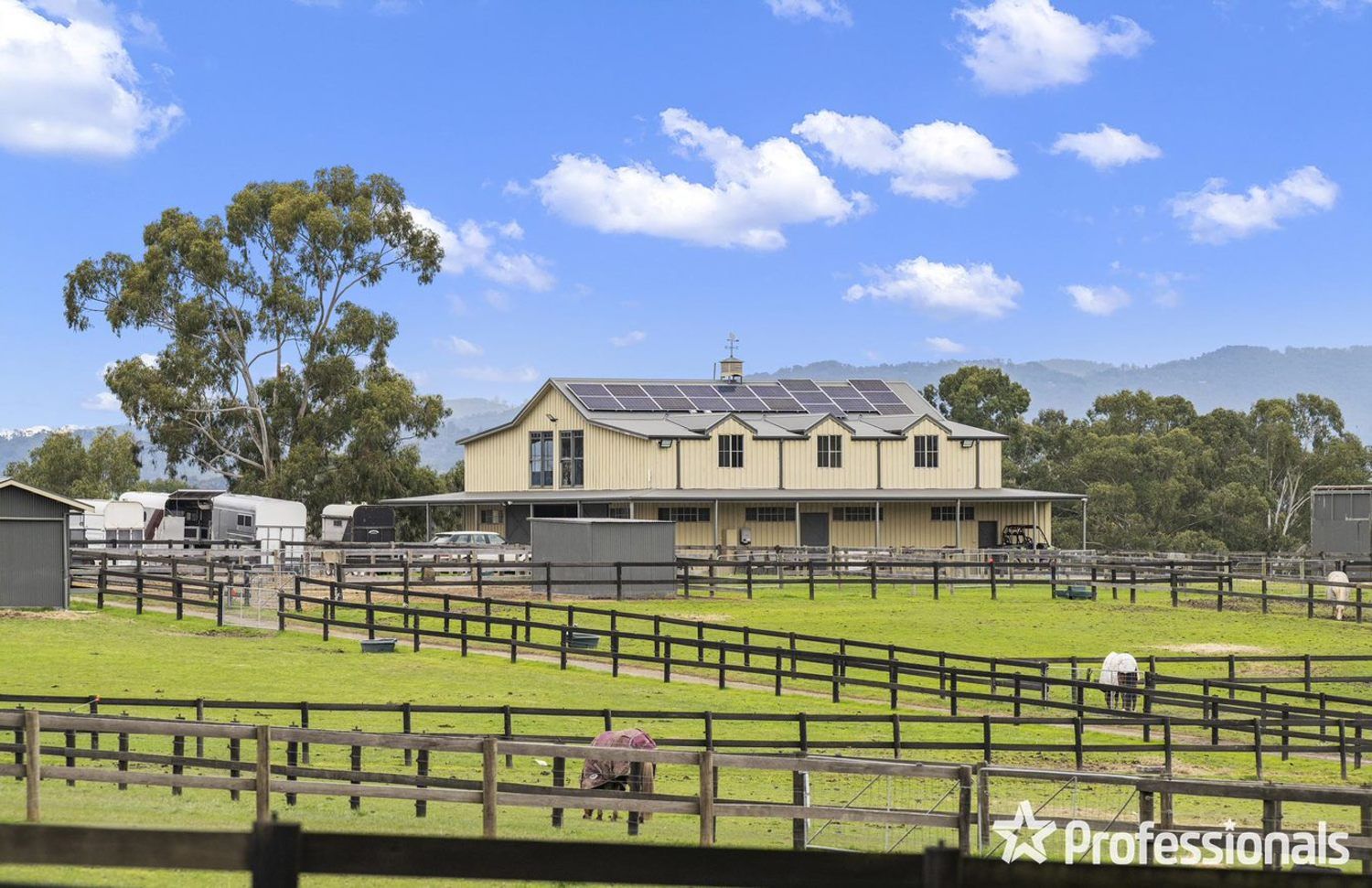 1 bedrooms House in  YARRA GLEN VIC, 3775