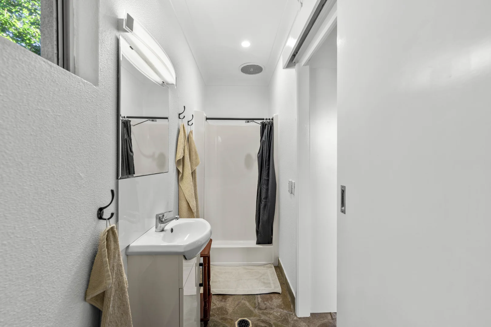 Additional image 25 of 11 Chidlow Court, Elanora QLD 4221