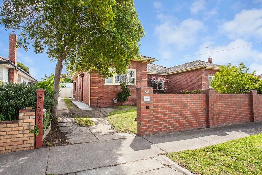 304 Gaffney Street, Pascoe Vale VIC 3044 House For Rent 485 Domain