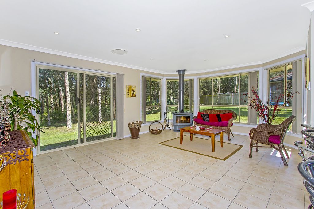 4 Freemans Glen, MARDI NSW 2259, Image 2