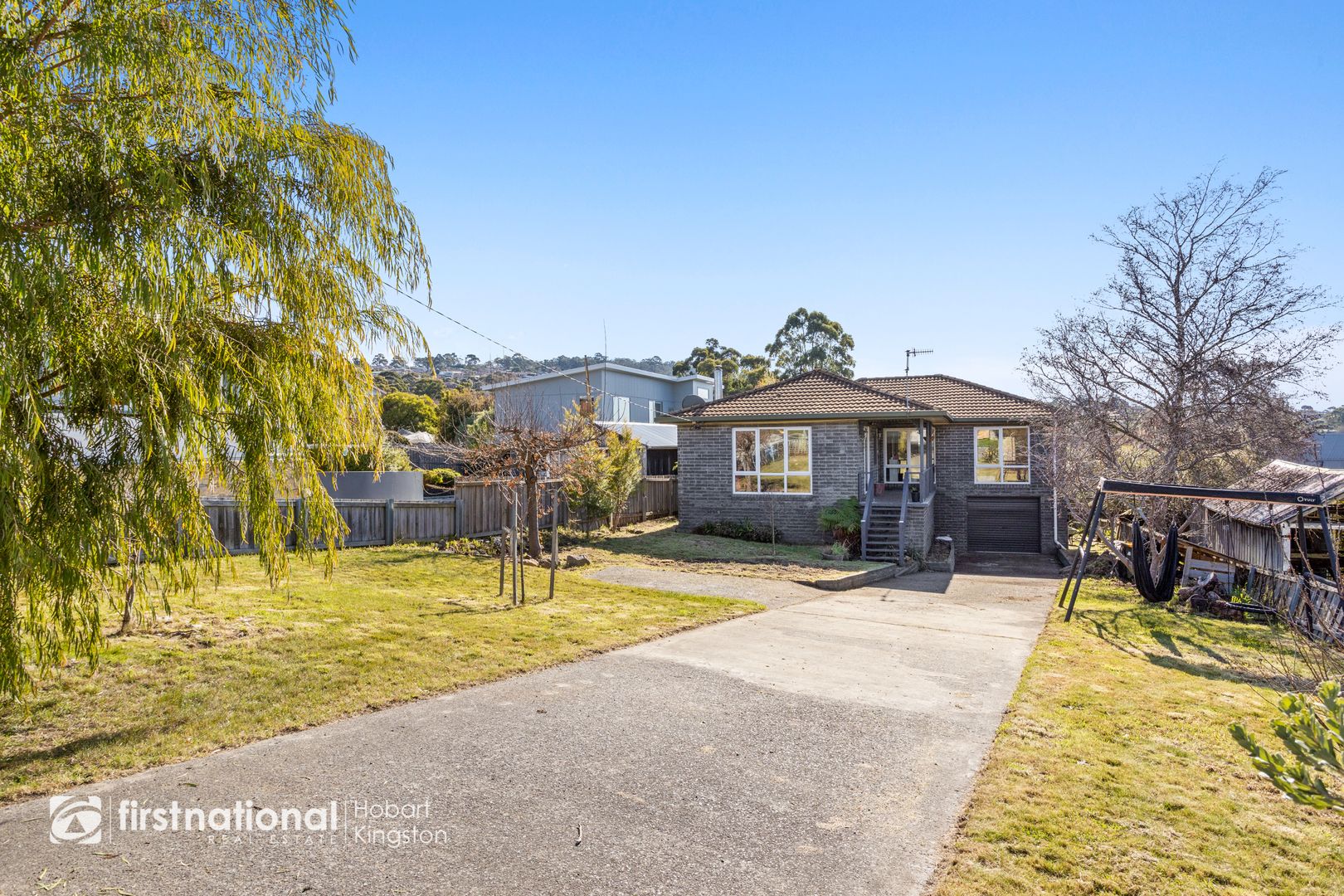 11 Garnett Street, Blackmans Bay TAS 7052, Image 2