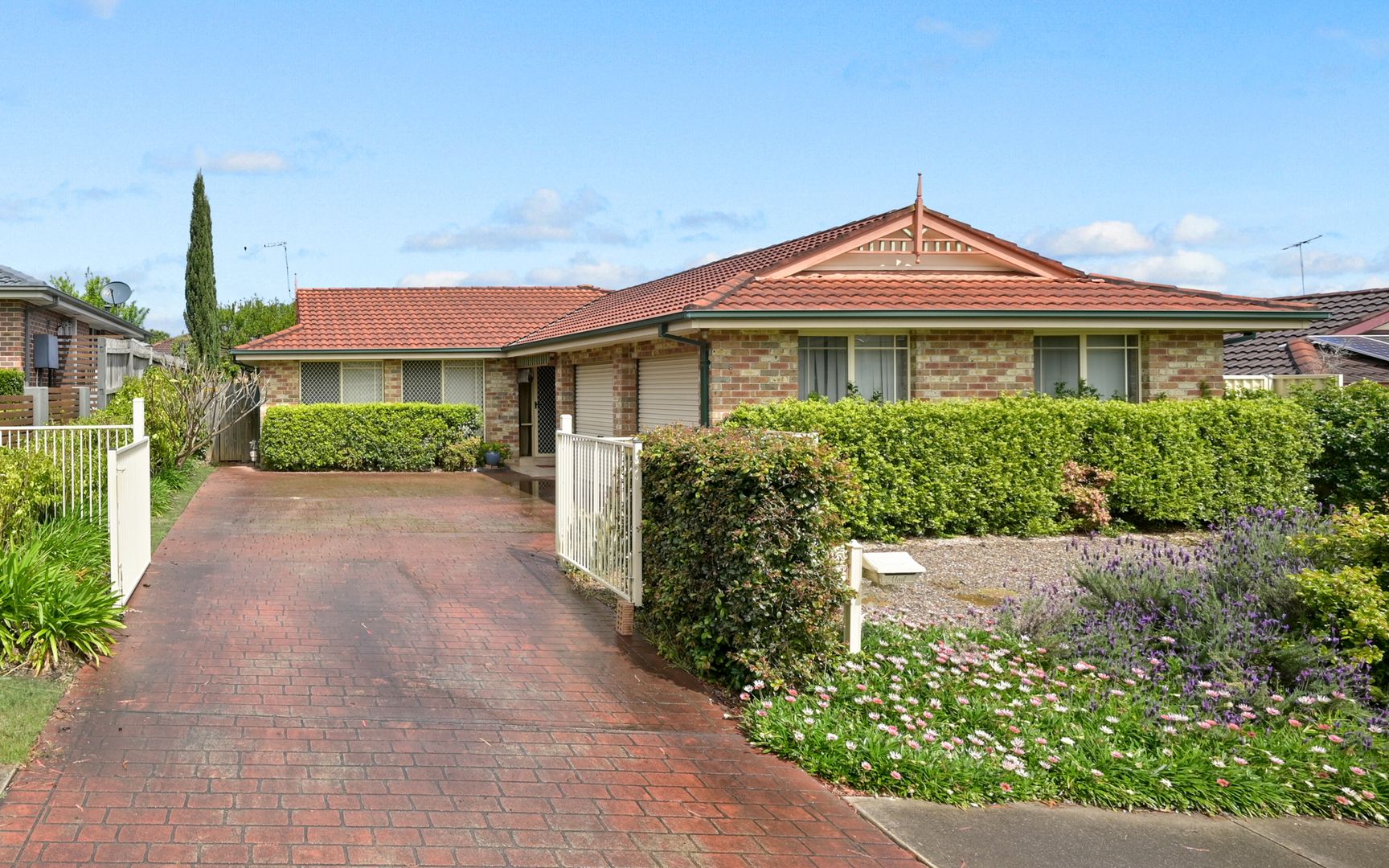 6 FrigateBird Avenue, Hinchinbrook Property History & Address