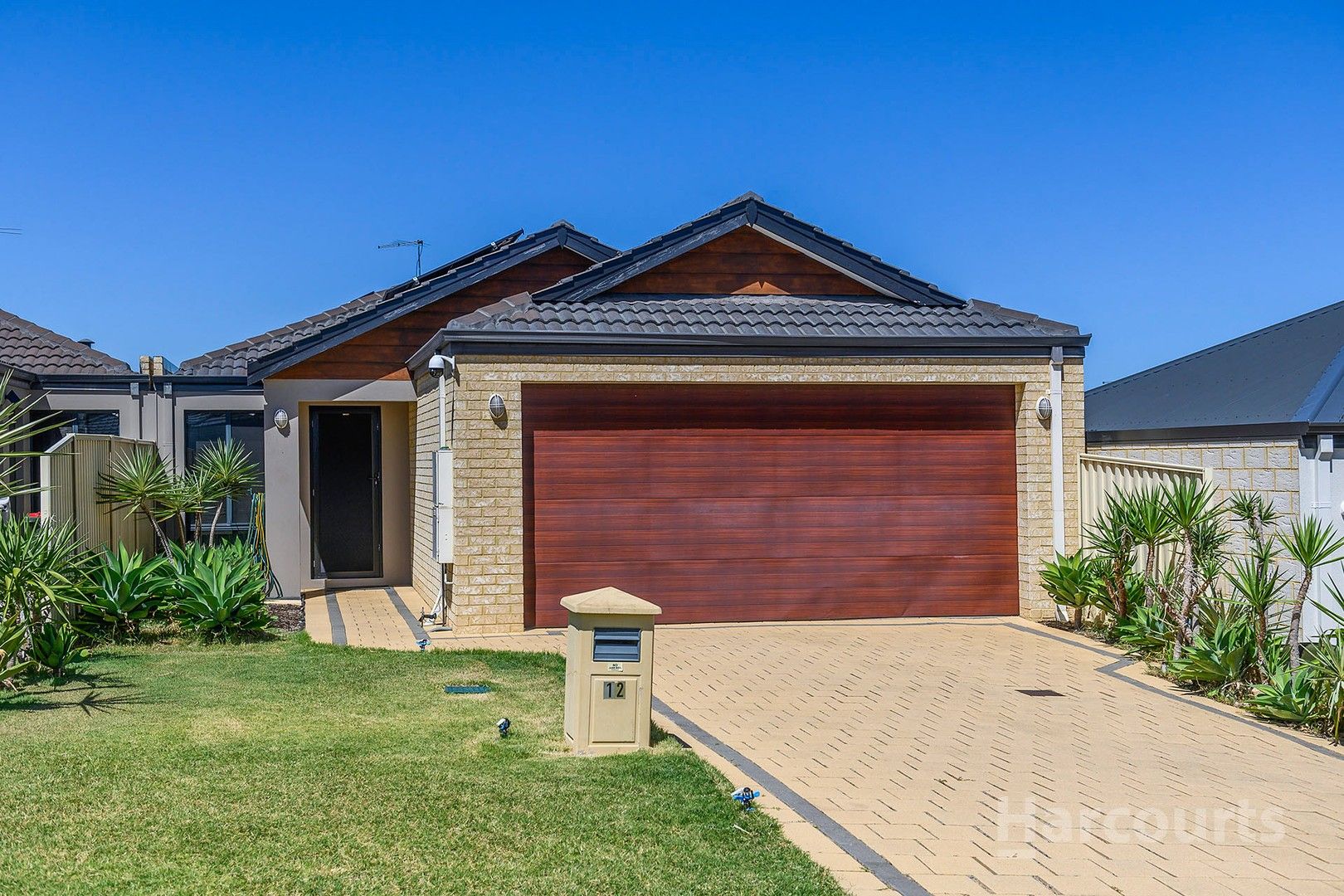 12 Kemp Street, Pearsall WA 6065, Image 0