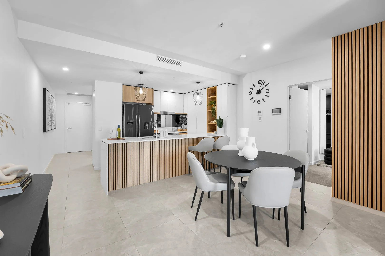 Additional image 2 of 1402/28-30 Second Avenue, Broadbeach QLD 4218