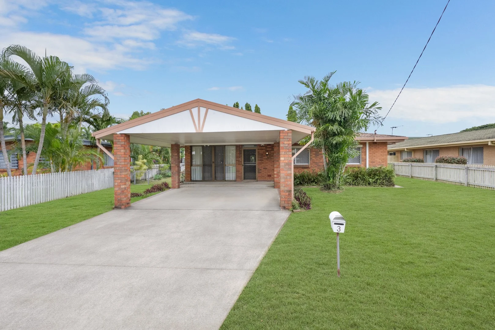 3 Mott Street, Heatley QLD 4814
