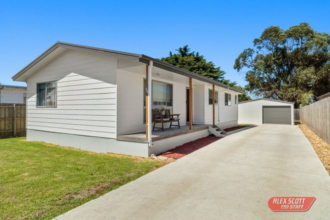 Picture of 23 Phillip Island Road, SUNDERLAND BAY VIC 3922