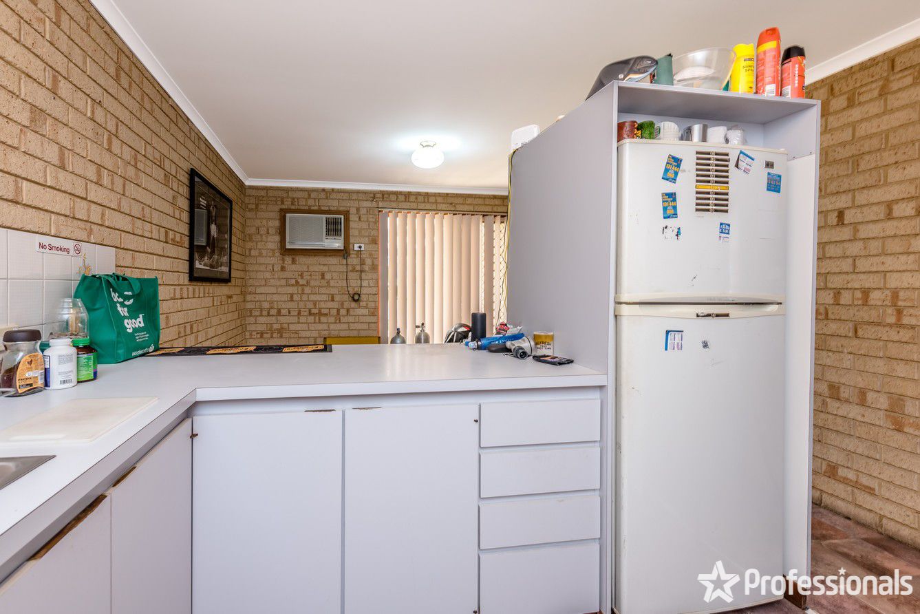 2/239 Willcock Drive, Mahomets Flats WA 6530, Image 2