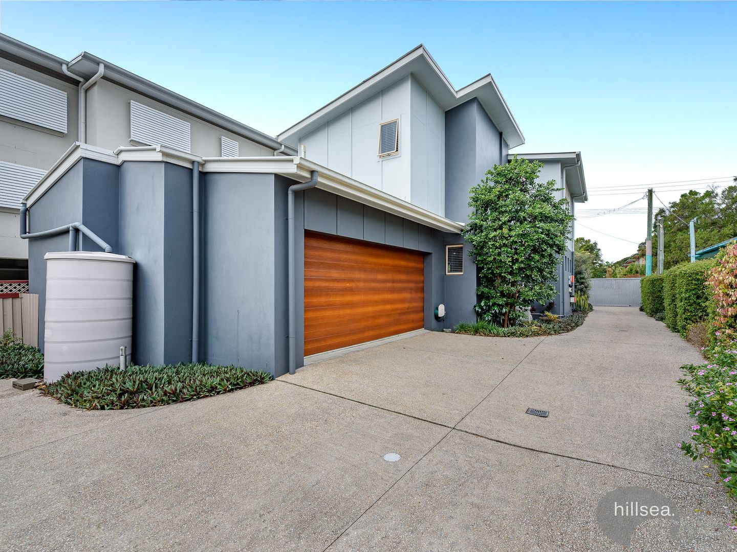 3 bedrooms House in 1/6 Ahern Street LABRADOR QLD, 4215