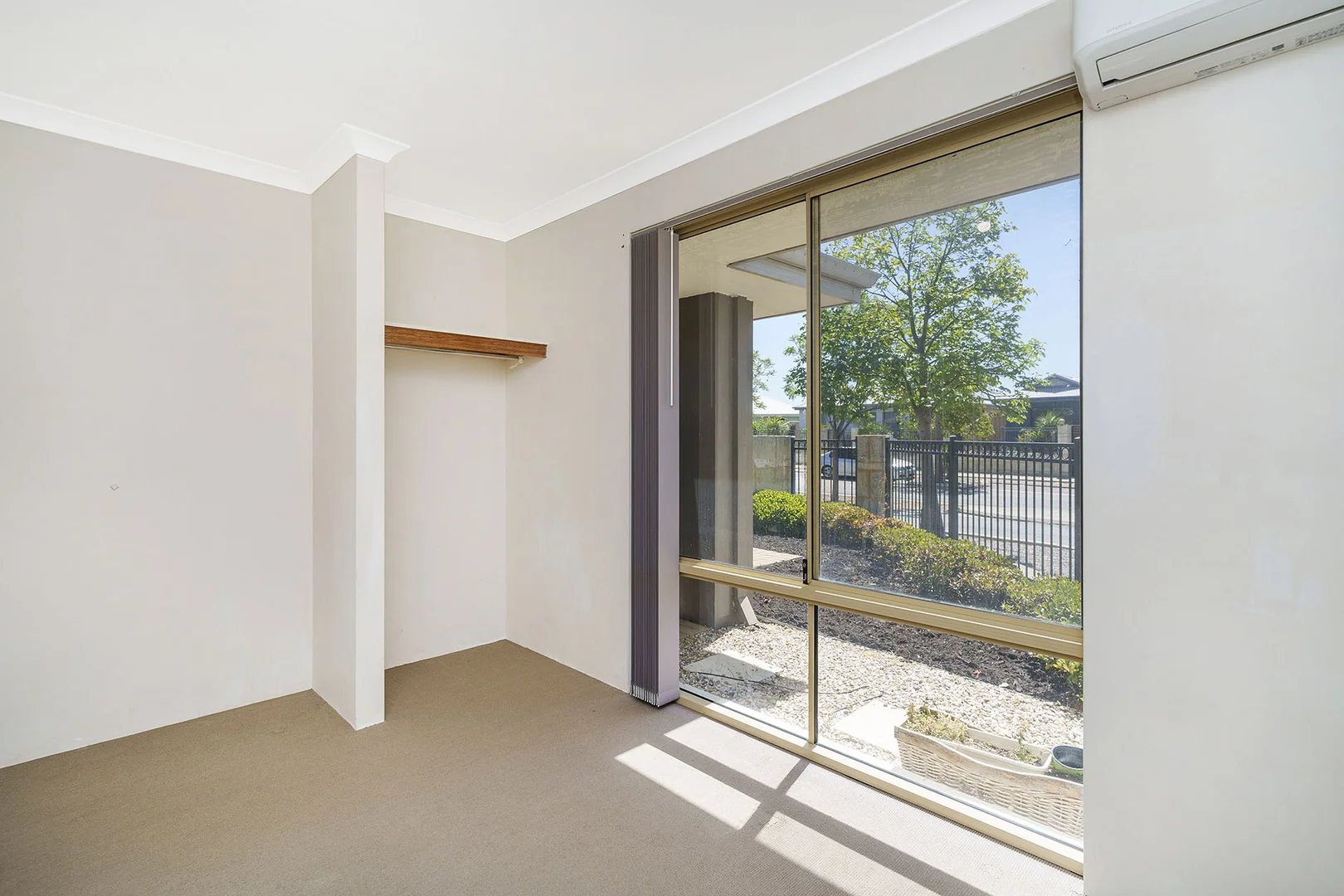 Additional image 11 of 1 Flametree Boulevard, Harrisdale WA 6112