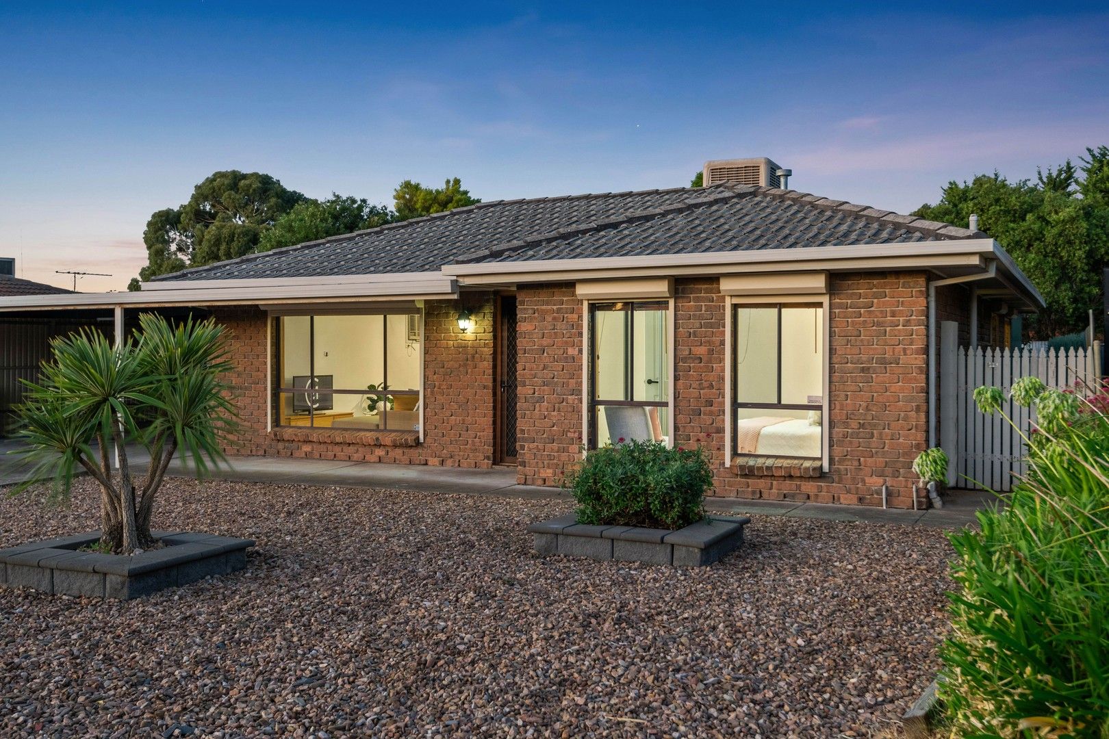 12 Derek Crescent, Morphett Vale SA 5162, Image 0