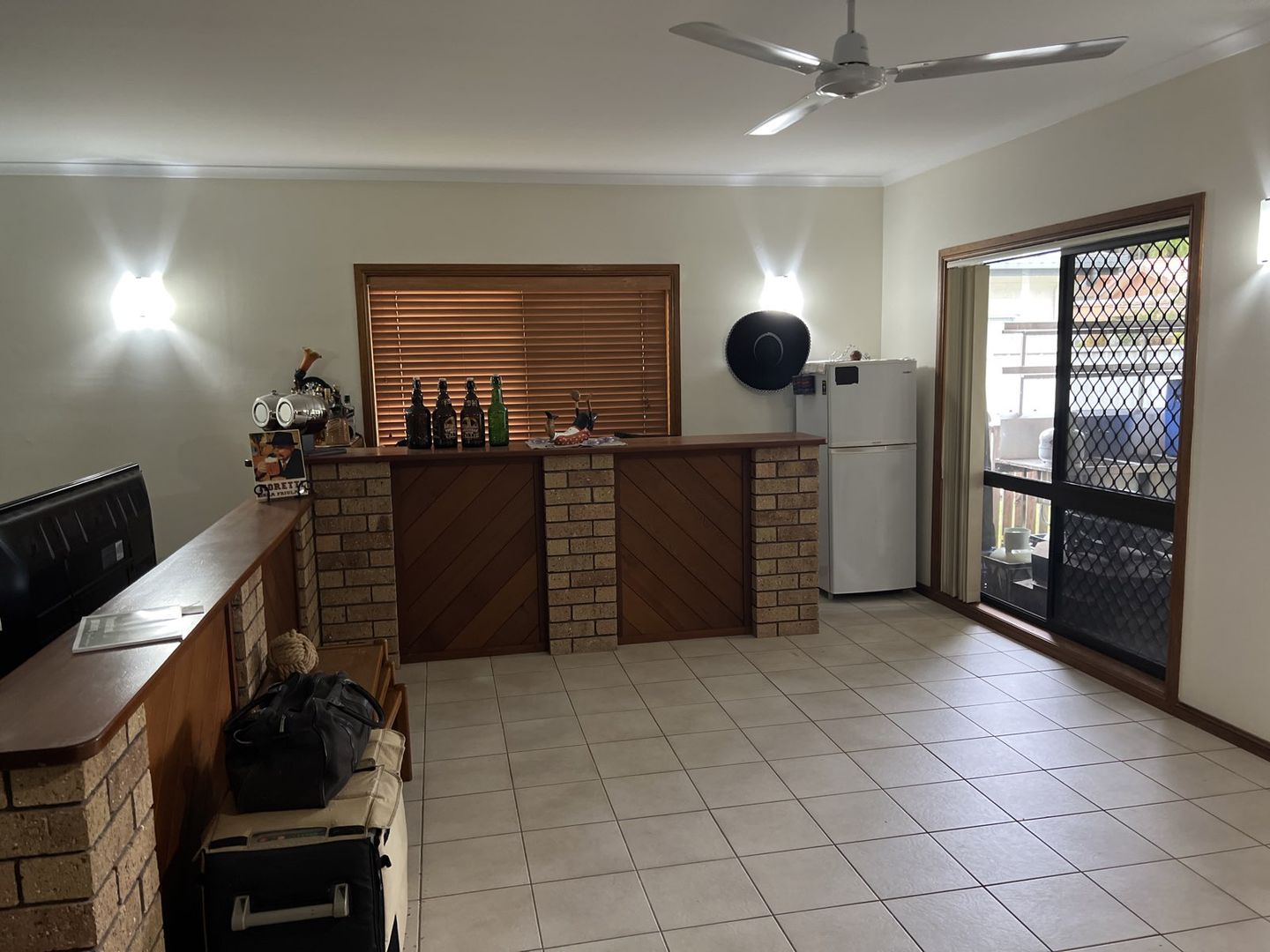 121 Anderson Road, Bayview Heights QLD 4868 House For Rent 570