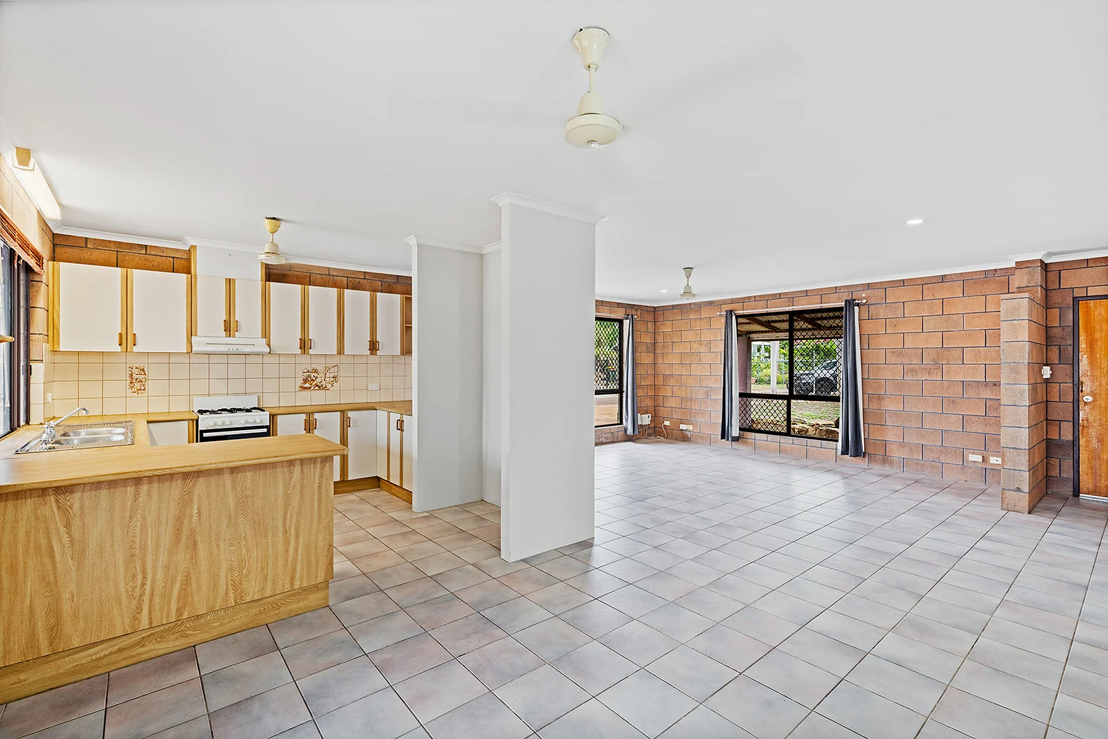 Additional image 4 of 17 Buckland Court, Moulden NT 0830