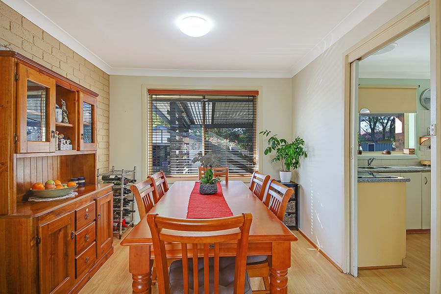 2 Greenmeadows Crescent, Toongabbie NSW 2146, Image 2