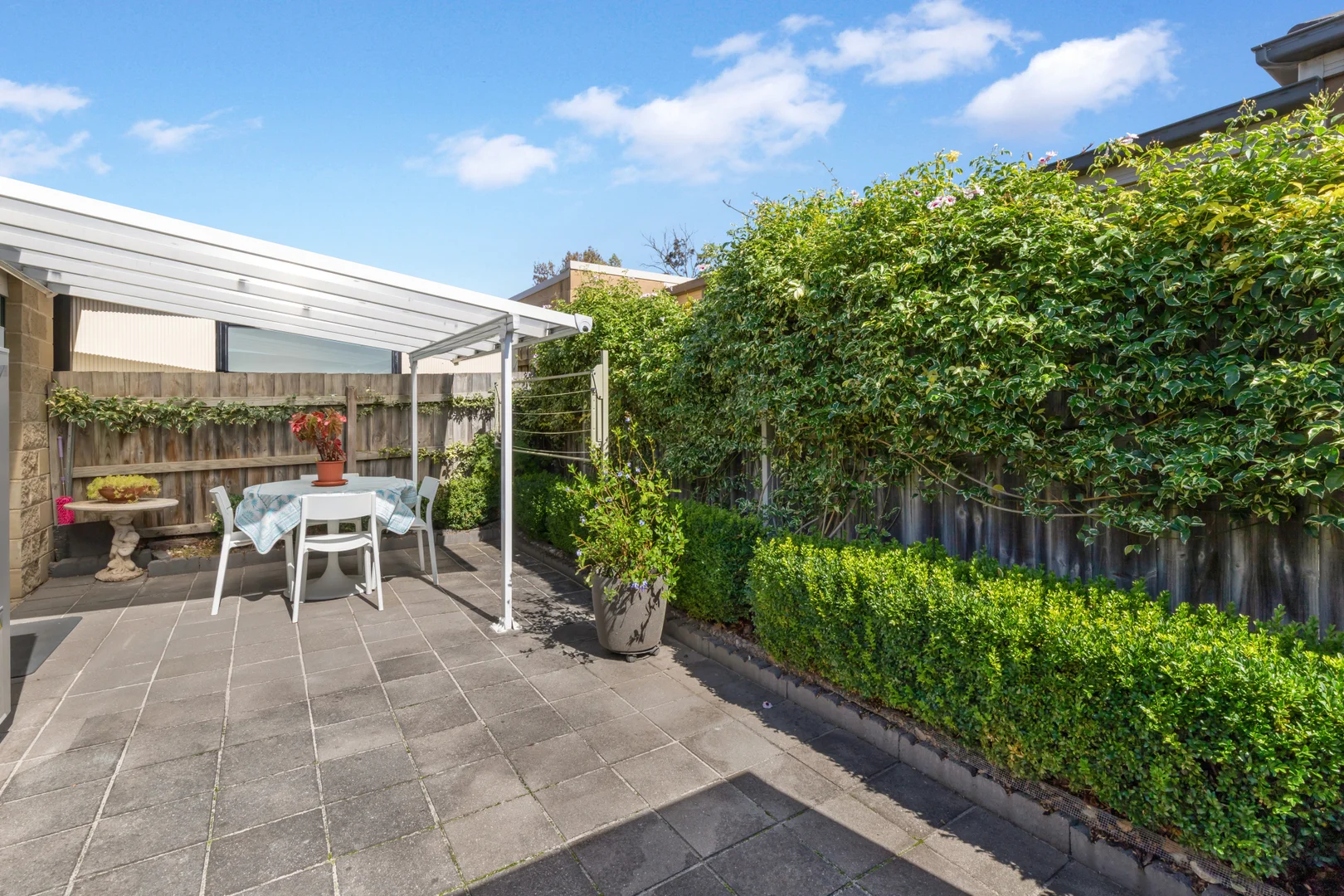 Additional image 9 of 12/29 Eramosa Road, Somerville VIC 3912