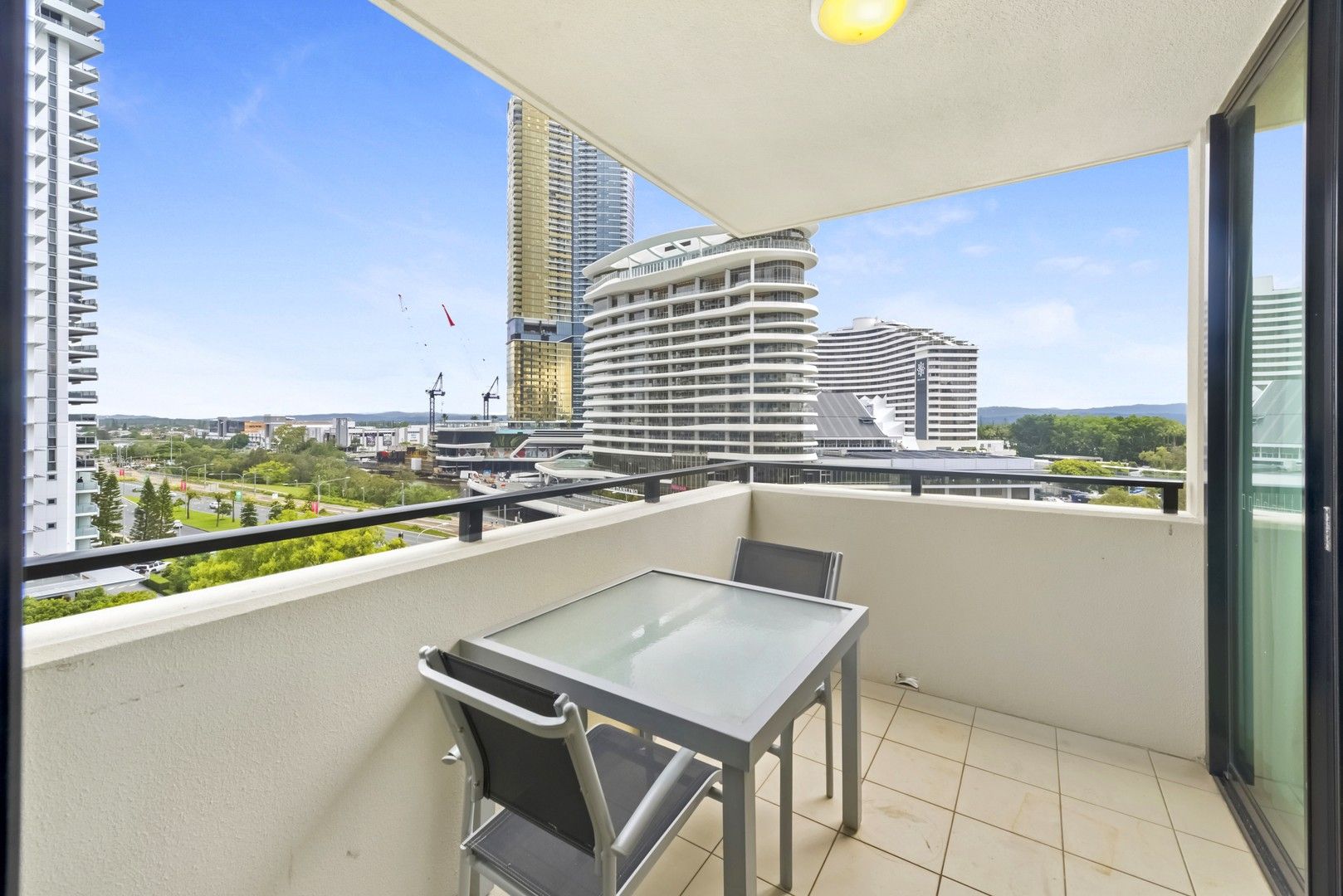 701/2685 Gold Coast Highway, Broadbeach QLD 4218, Image 2