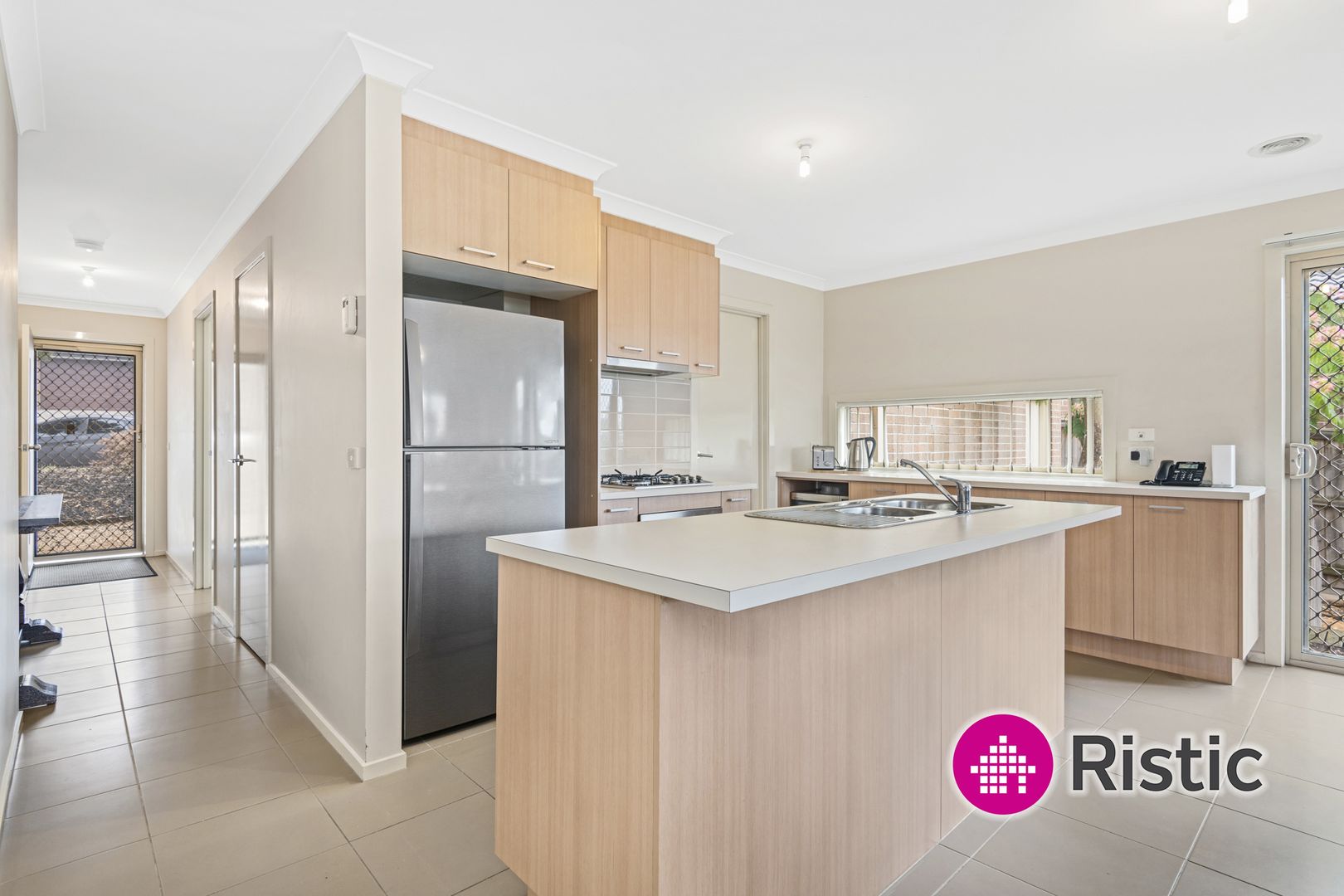 4 Mountain Way, Doreen VIC 3754, Image 1