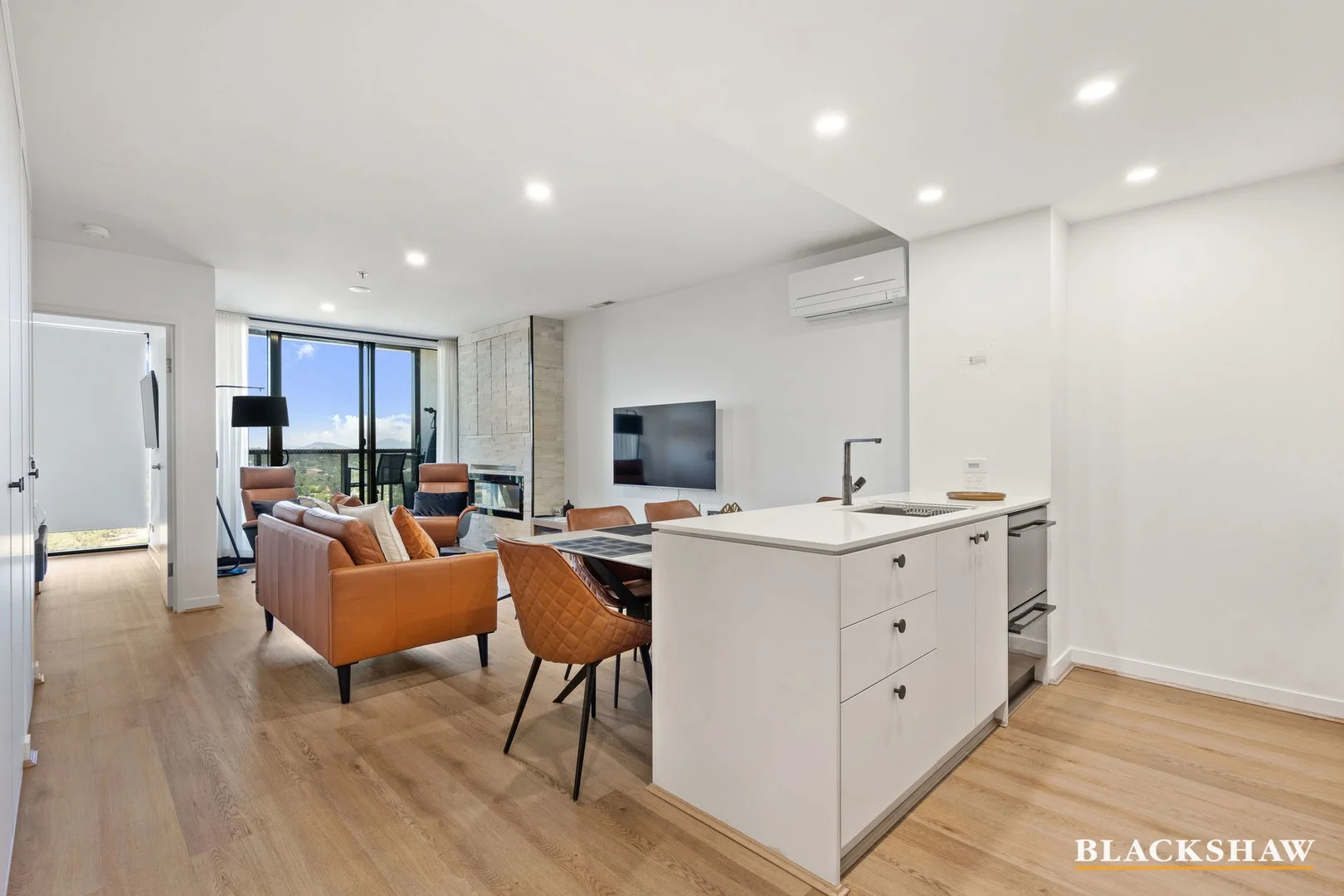 2113/2 Grazier Lane, Belconnen ACT 2617