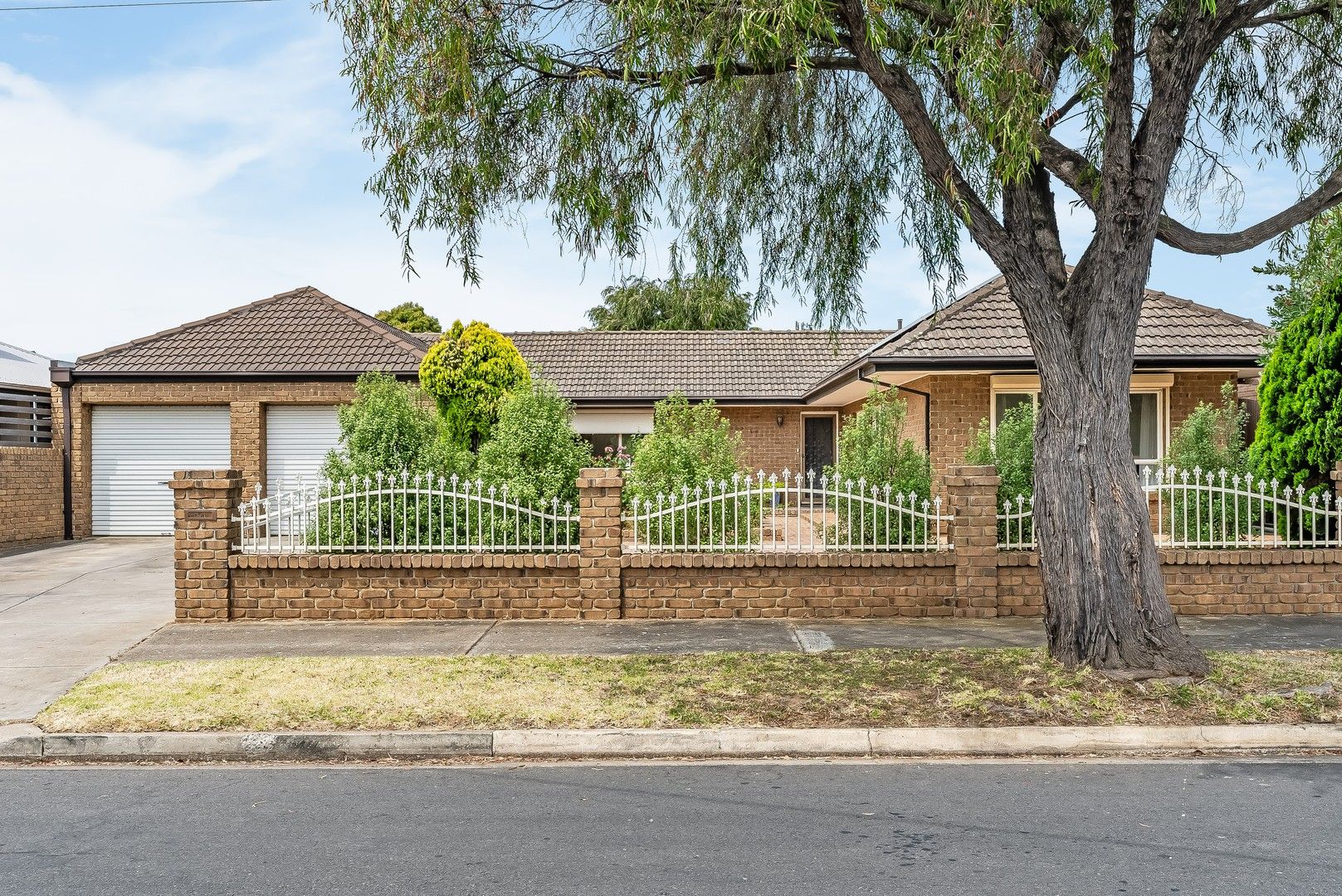 1 Finchley Street, Clovelly Park SA 5042, Image 0