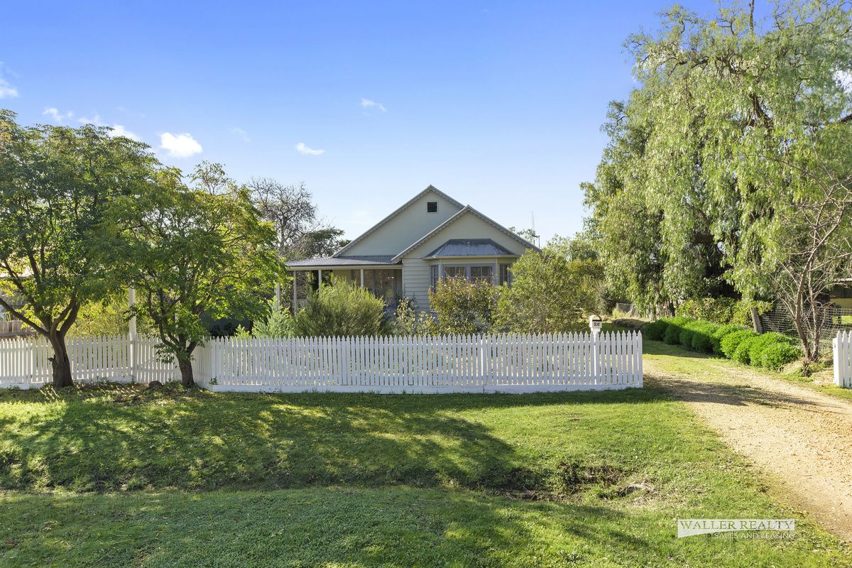 26 Chapel Street, Maldon VIC 3463, Image 0