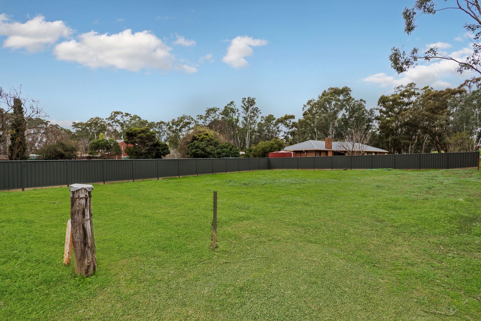 2/159 Crusoe Road, Kangaroo Flat VIC 3555, Image 2