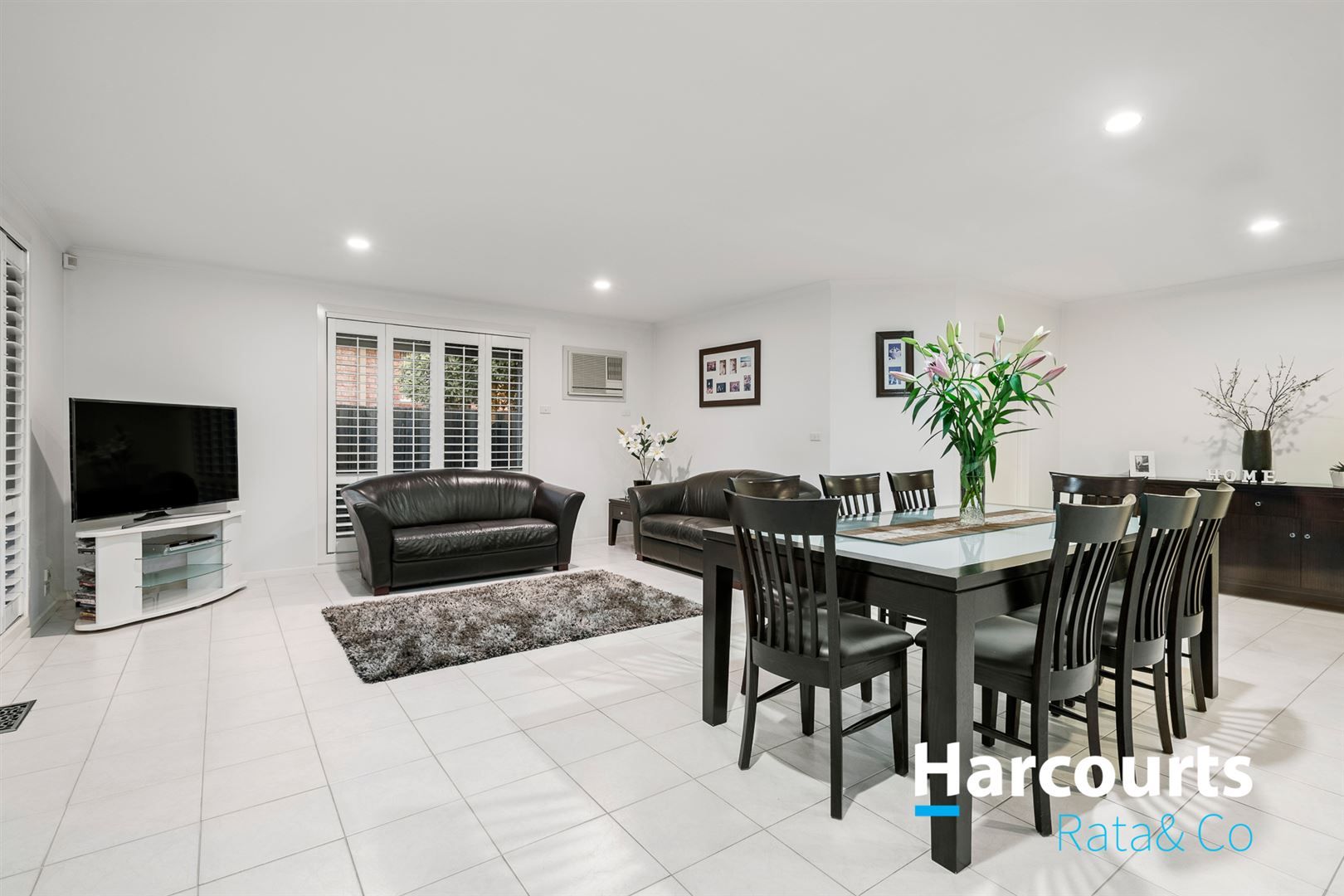 10 Brentfield Court, Mill Park VIC 3082, Image 2