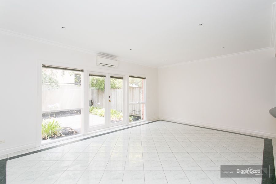 15 Continental Way, Prahran VIC 3181, Image 1