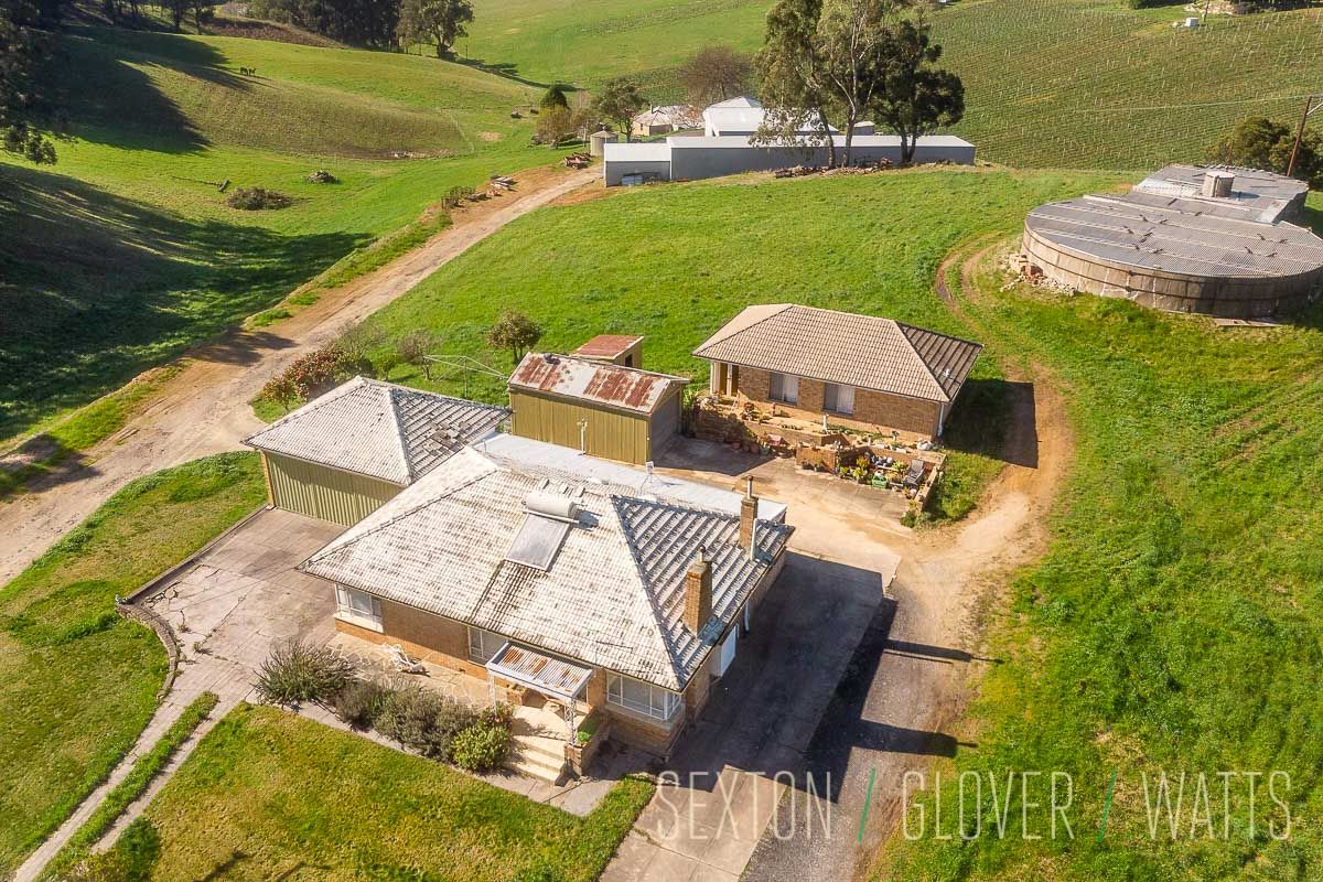 38 Woodshill Road, Summertown SA 5141, Image 2